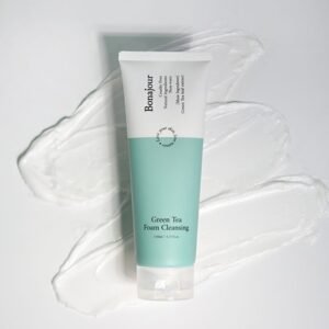 Biore Charcoal Acne Clearing Cleanser – 200ml